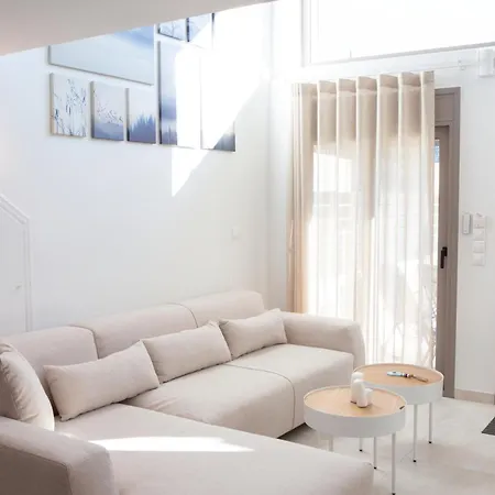 Insieme Lefkada Maisonettes Βλυχό