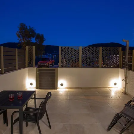 Insieme Lefkada Maisonettes Σπίτι διακοπών Βλυχό